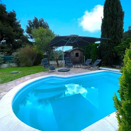 Constance - Swimming Pool & Parking - Sleeps 8 Six-Fours-les-Plages