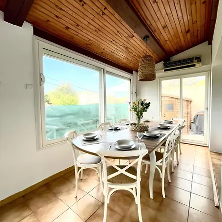 Villa Constance - Swimming Pool & Parking - Sleeps 8 Six-Fours-les-Plages